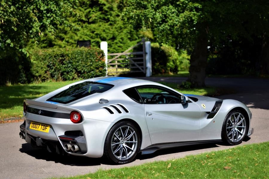  Ferrari F12tdf Tailor Made 2016 года  (UK) (фото 34 из 40)